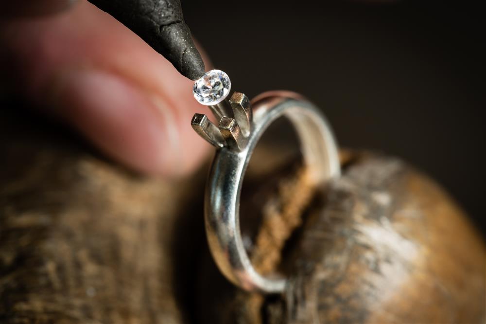 Diamond Setting